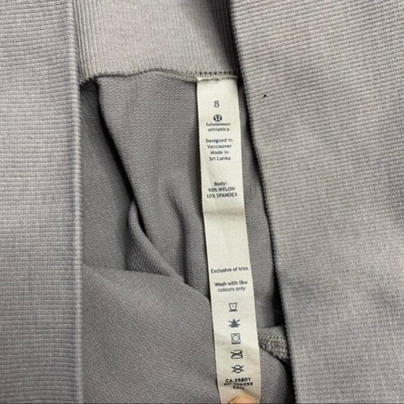 LULULEMON In The Flow Crop II Heathered Medium Grey Size 8 - Picture 13 of 13